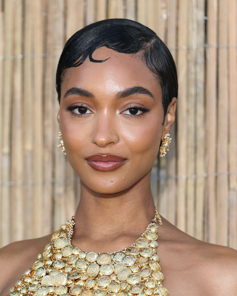 Closeup shot of Jourdan Dunn with a refined pixie cut
